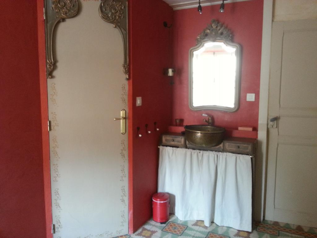 Le Patio Des Cigales Bed & Breakfast Roquefort-des-Corbières Oda fotoğraf