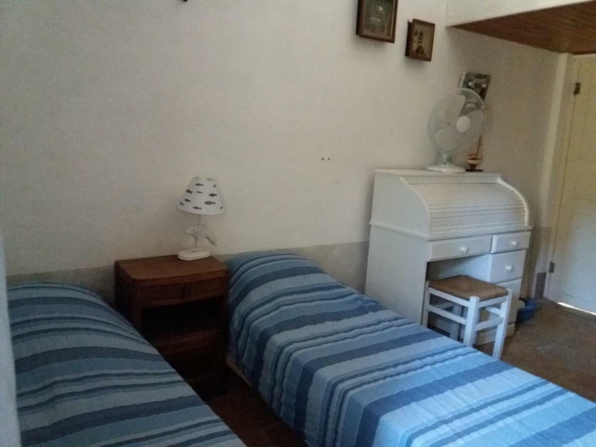 Le Patio Des Cigales Bed & Breakfast Roquefort-des-Corbières Dış mekan fotoğraf