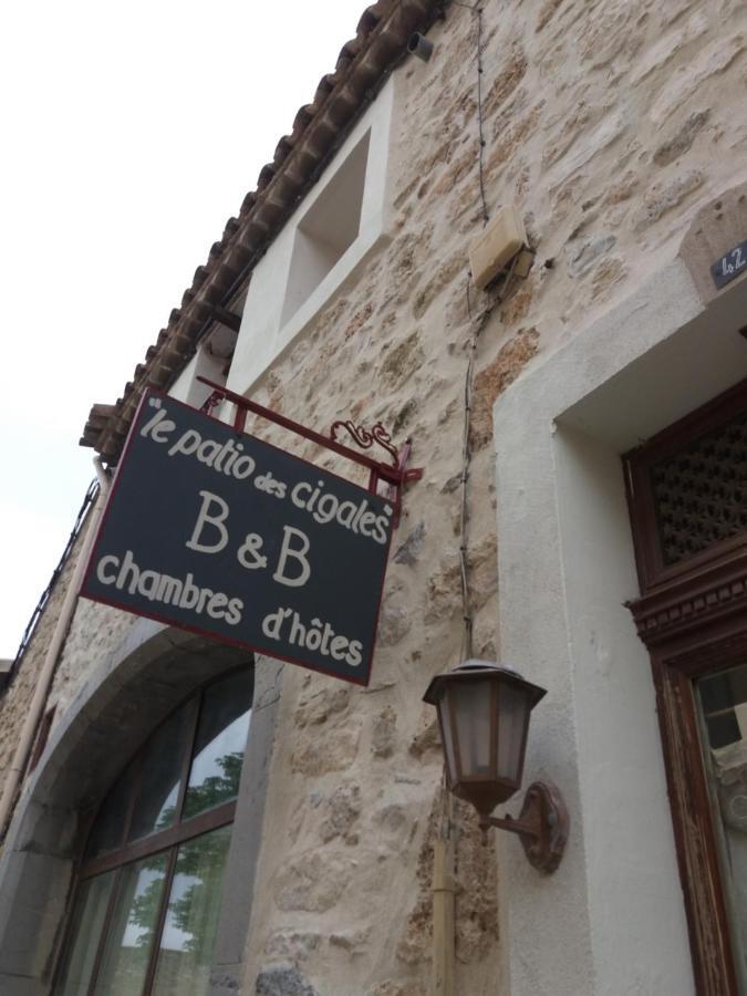 Le Patio Des Cigales Bed & Breakfast Roquefort-des-Corbières Dış mekan fotoğraf